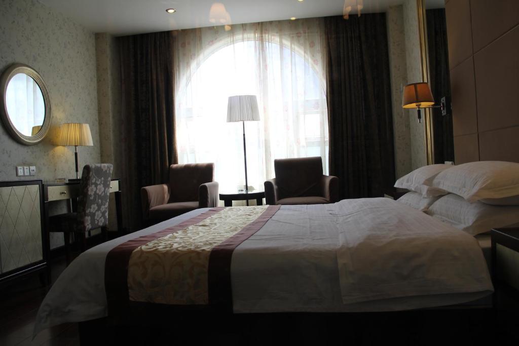 X'Auxerre Hotel Dayi Exterior foto