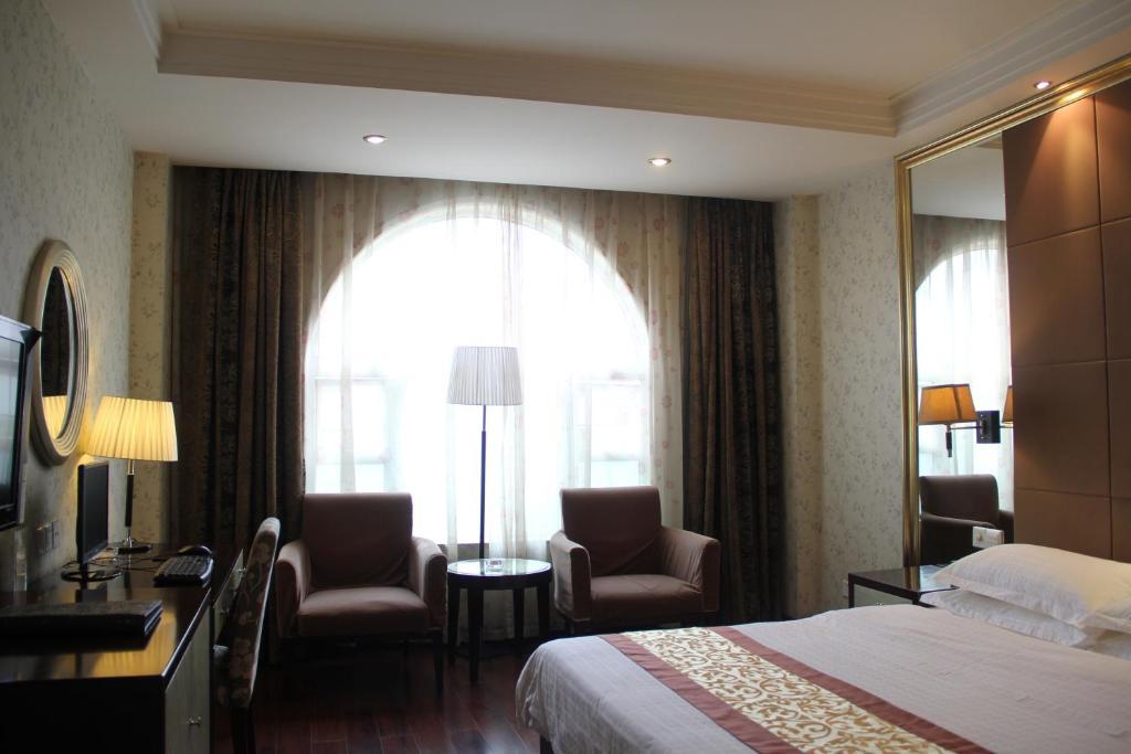 X'Auxerre Hotel Dayi Exterior foto